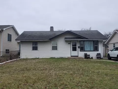 2120 Carmel Blvd, Zion, IL 60099