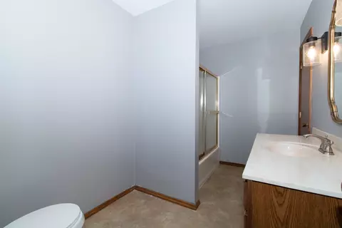 7 Kenfield Cir, Bloomington, IL 61704 photo 30