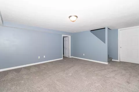 7 Kenfield Cir, Bloomington, IL 61704 photo 42