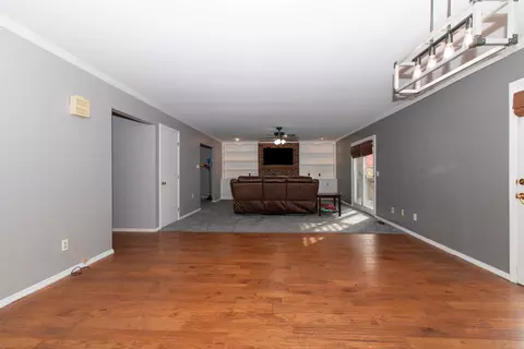7 Kenfield Cir, Bloomington, IL 61704 photo 13