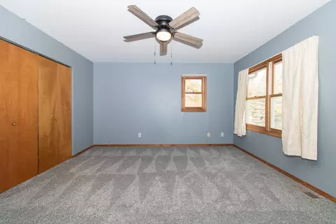 7 Kenfield Cir, Bloomington, IL 61704 photo 27