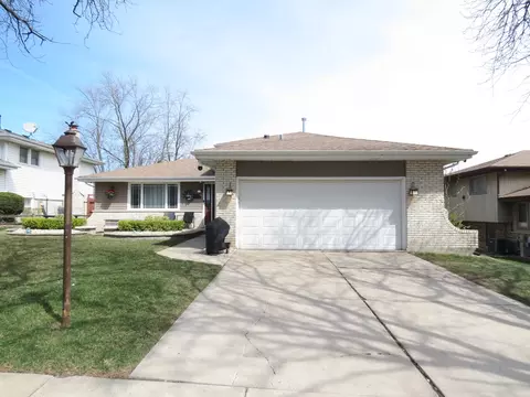 17021 Sycamore Ln, Oak Forest, IL 60452