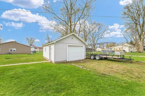Other - 207 E Madison St, Homer, IL 61849 photo 10 of 10