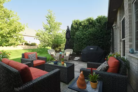 Exterior - 21809 Tower Bridge Dr, Mokena, IL 60448 photo 4 of 6