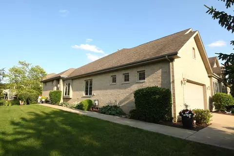 Exterior - 21809 Tower Bridge Dr, Mokena, IL 60448 photo 2 of 6