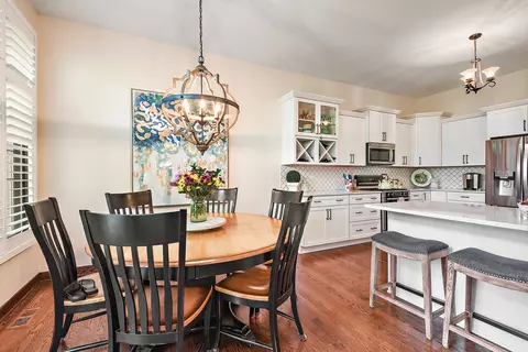 Dining - 21809 Tower Bridge Dr, Mokena, IL 60448 photo 2 of 5