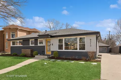 9313 Lowell Ave, Skokie, IL 60076
