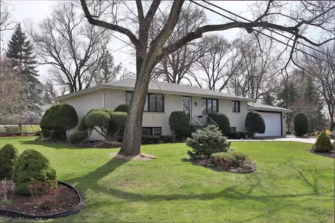 15710 113th Ct, Orland Park, IL 60467