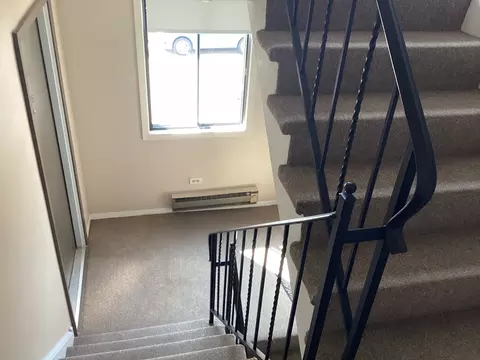 Entry Way - 6019 S Archer Ave #2S, Chicago, IL 60638 photo 1 of 1