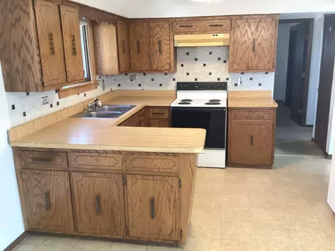 Kitchen - 6019 S Archer Ave #2S, Chicago, IL 60638 photo 2 of 4