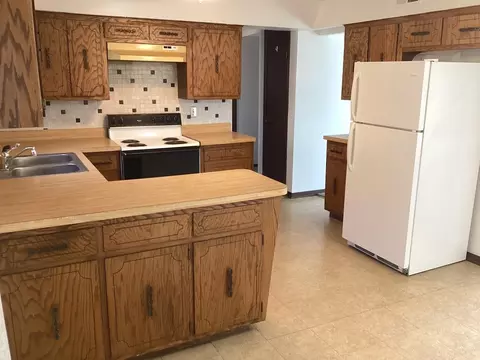 Kitchen - 6019 S Archer Ave #2S, Chicago, IL 60638 photo 3 of 4