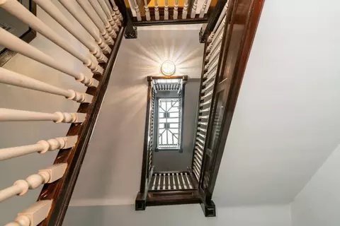 843 E Drexel Sq #1, Chicago, IL 60615 photo 3