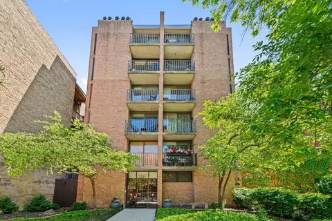 2333 N Geneva Ter #3B, Chicago, IL 60614