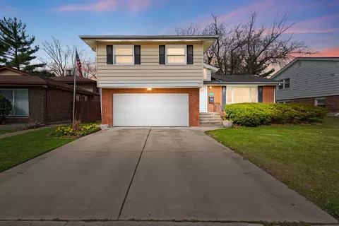18524 Center Ave, Homewood, IL 60430