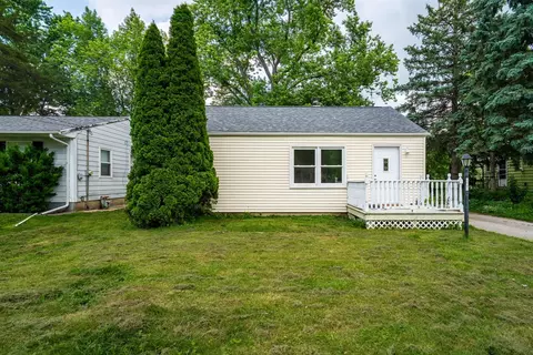 Exterior - 212 Keiser Ave, Normal, IL 61761 photo 4 of 10