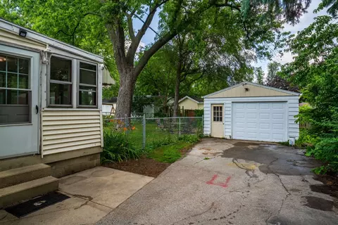 Exterior - 212 Keiser Ave, Normal, IL 61761 photo 7 of 10