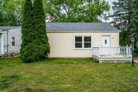 Exterior - 212 Keiser Ave, Normal, IL 61761 photo 3 of 10