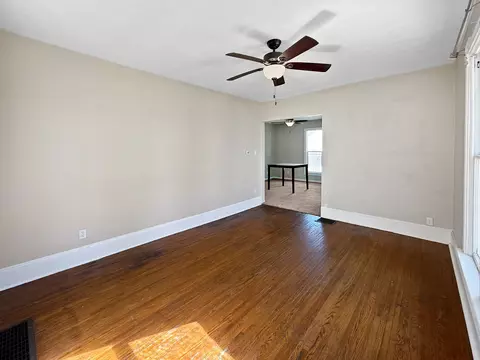 Living - 732 S 14th Ave, Freeport, IL 61032 photo 2 of 5