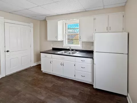 Kitchen - 732 S 14th Ave, Freeport, IL 61032 photo 4 of 5