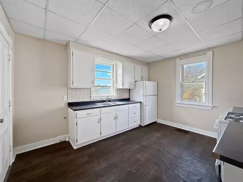 Kitchen - 732 S 14th Ave, Freeport, IL 61032 photo 5 of 5