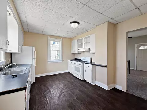 Kitchen - 732 S 14th Ave, Freeport, IL 61032 photo 2 of 5