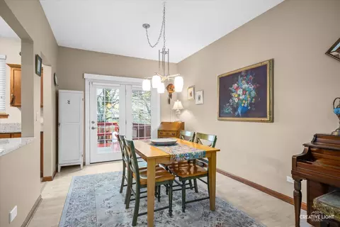 1365 Amaranth Dr, Naperville, IL 60564 photo 8