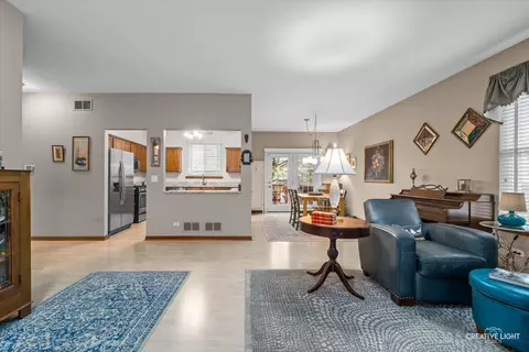 1365 Amaranth Dr, Naperville, IL 60564 photo 7