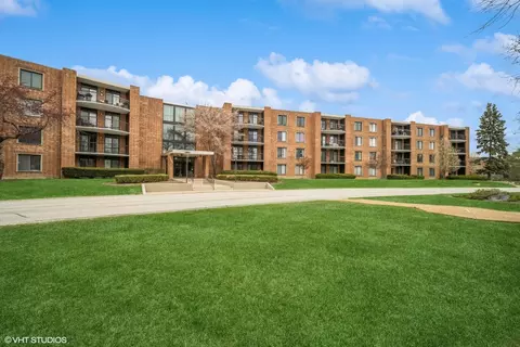 1405 E Central Rd #214B, Arlington Heights, IL 60005