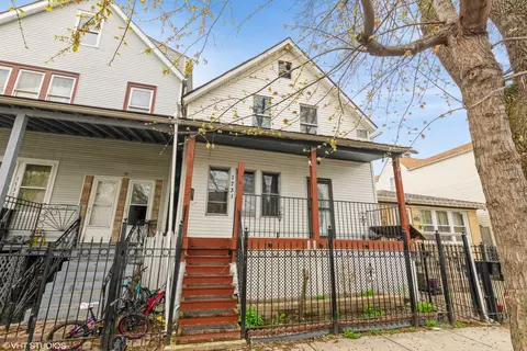 1731 N Keating Ave, Chicago, IL 60639