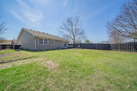 Exterior - 1972 Crescent Ln, Hoffman Estates, IL 60169 photo 5 of 12