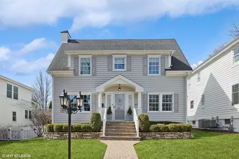 406 S Bruner St, Hinsdale, IL 60521