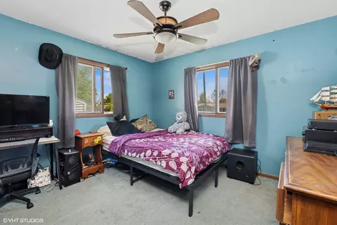 Bedroom - 706 University St, Harvard, IL 60033 photo 3 of 3
