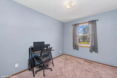 Bedroom - 706 University St, Harvard, IL 60033 photo 1 of 3