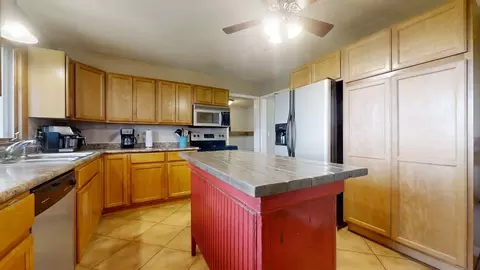 104 E Newton St, Mansfield, IL 61854 photo 12
