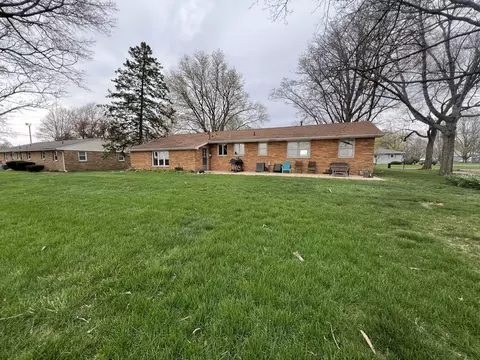 104 E Newton St, Mansfield, IL 61854 photo 40