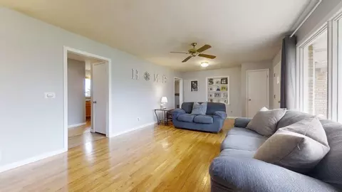 104 E Newton St, Mansfield, IL 61854 photo 7
