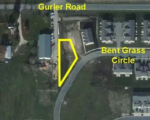 253 Bent Grass Cir, Dekalb, IL 60115