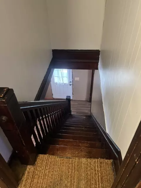 Entry Way - 2209 1st St, Peru, IL 61354 photo 1 of 2