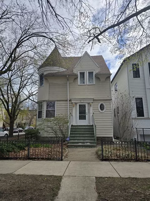 4157 N Paulina St, Chicago, IL 60613
