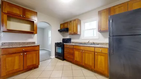 Kitchen - 32 James Rd, Rantoul, IL 61866 photo 1 of 3