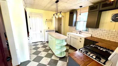 Other - 406 S Genesee St, Morrison, IL 61270 photo 9 of 31