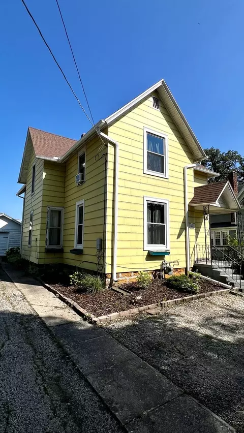 Other - 406 S Genesee St, Morrison, IL 61270 photo 2 of 31