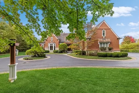 1540 Stablewood Ln, Lake Forest, IL 60045