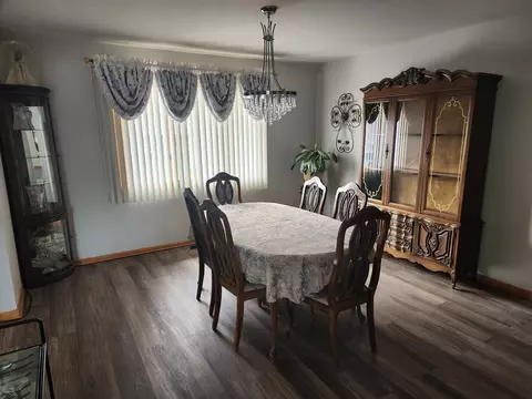 Dining - 19394 Walnut St, Mokena, IL 60448 photo 1 of 2
