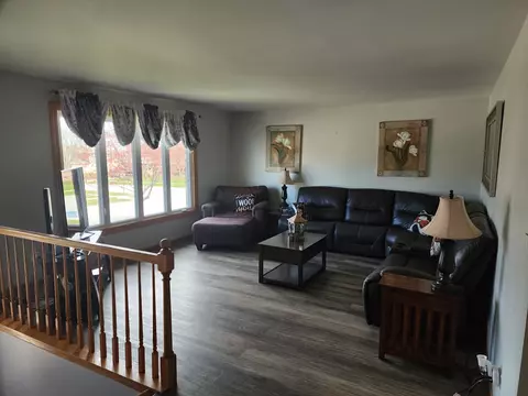 Living - 19394 Walnut St, Mokena, IL 60448 photo 1 of 4