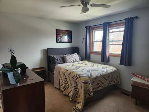 Bedroom - 19394 Walnut St, Mokena, IL 60448 photo 5 of 10