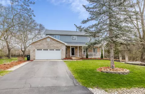 Exterior - 8001 William Dr, Willowbrook, IL 60527 photo 2 of 25