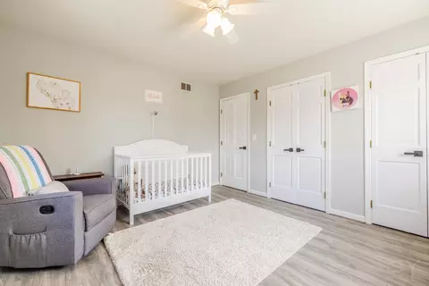 Bedroom - 8001 William Dr, Willowbrook, IL 60527 photo 4 of 8
