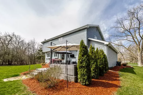 Exterior - 8001 William Dr, Willowbrook, IL 60527 photo 16 of 25