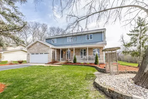 Exterior - 8001 William Dr, Willowbrook, IL 60527 photo 3 of 25